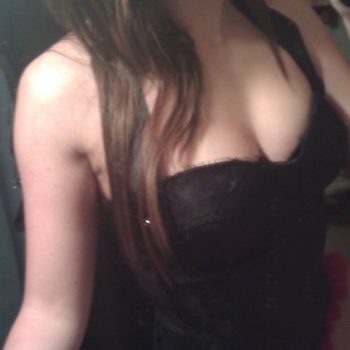 Elmira - Cully - Vaud | Milf