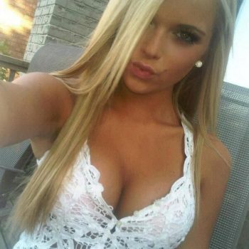 Manureva - La Punt Chamues-ch - Grisons | Milf